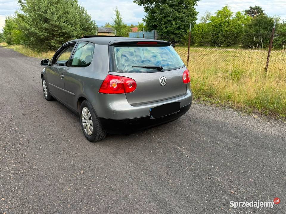 Volkswagen golf nieuszkodzony sprzedam