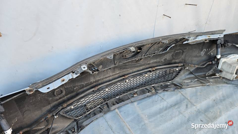 LEXUS IS220 ZDERZAK PRZEDNI PRZÓD SPRYSKI POD Zderzaki Radom