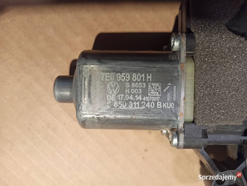 Silniczek szyby lewy przód VW T5 T6 7E0959801H wyposażenie elektryczne Bolesławiec sprzedam