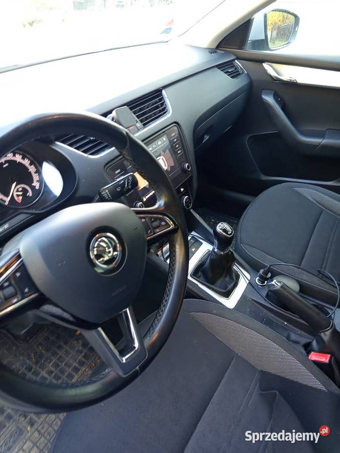 Skoda Octavia combi 4x4 Skała