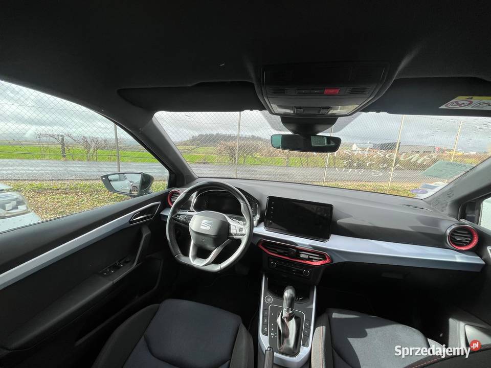 SEAT Arona 10 TSi 110 STAR FR DSG7 GD762 benzyna