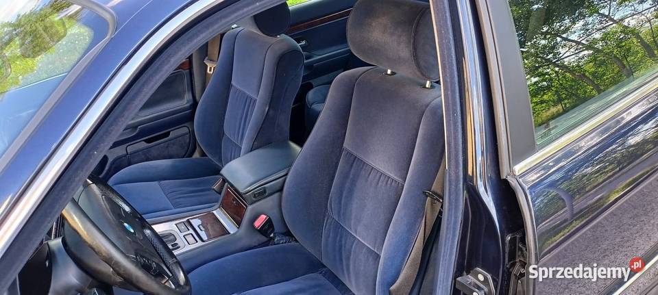 BMW E38 40 V8 zadbana bez rdzy przebieg 210 000 nieuszkodzony Radomsko