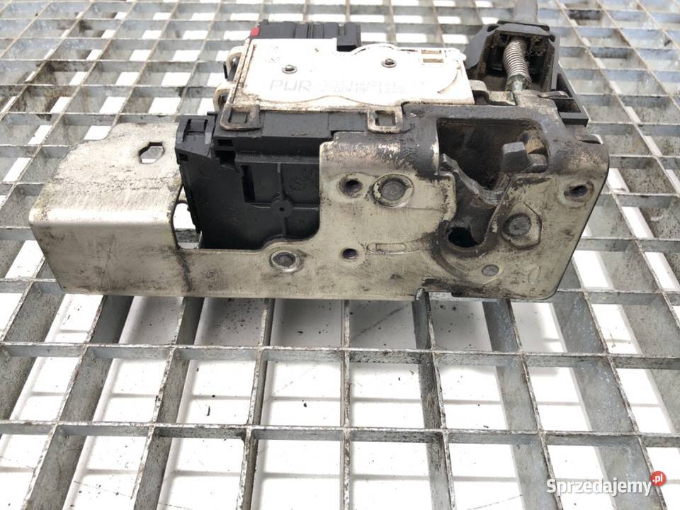 ZAMEK DRZWI PRAWY PRZÓD FORD TRANSIT V Hatchback