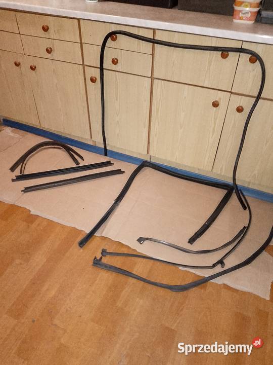 WARTBURG USZCZELKI DRZWI Leżajsk