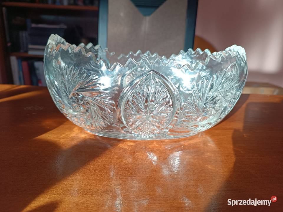Szala owalna szkło prasowane kryształ VINTAGE śląskie Szczyrk sprzedam