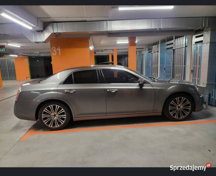 Lancia Thema PLATINIUM chrysler 300c mercedes Sedan / Limuzyna Sandomierz