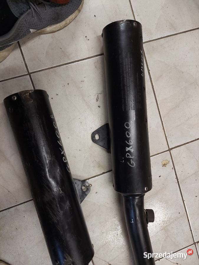Kawasaki GPX 600 wydech tłumik kolektor GPX 600 Jelenia Góra