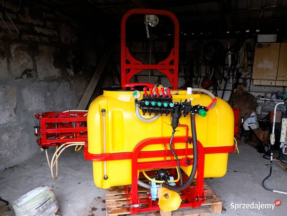 Biardzki zawieszany opryskiwacz 600L Belka 15M warmińsko-mazurskie