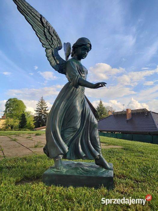 Rzeźba z brązu Anioł replika z Central Parku Szczecin