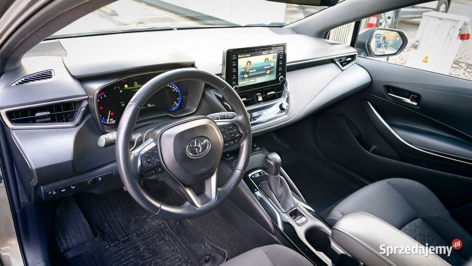 Toyota Corolla 20 Dynamic Force 184 Hybrid Style automatyczna Corolla Warszawa sprzedam