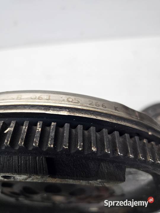 SPRZĘGŁO KOŁO DWUMAS AUDI VW 18 TFSI 06J105266K Przystajń sprzedam