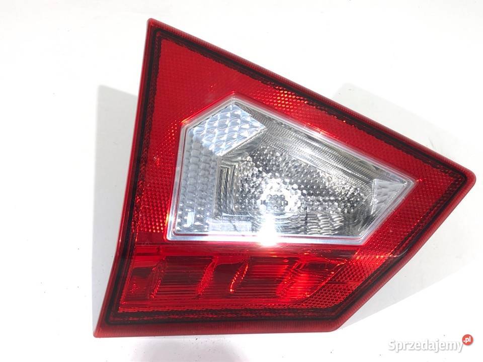 LAMPA TYŁ PRAWA WEWNĘTRZNA SUZUKI VITARA sprzedam