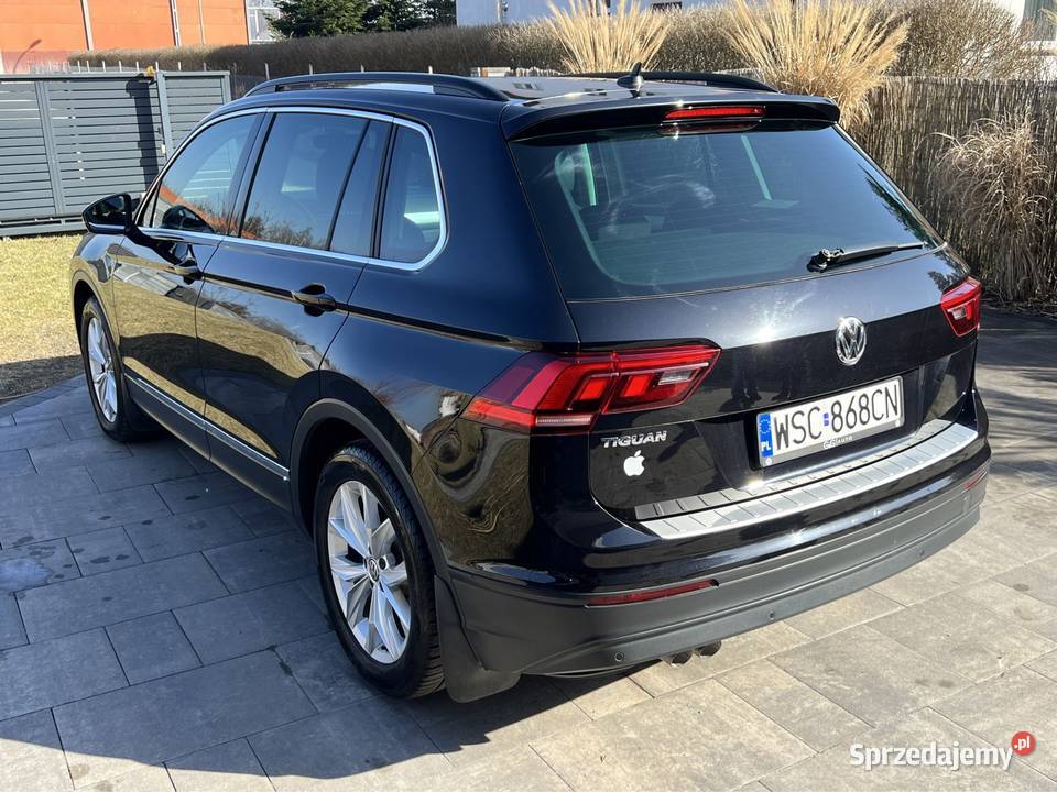 Volkswagen tiguan 20tdi Dsg salon 1 wl ABS Strojec