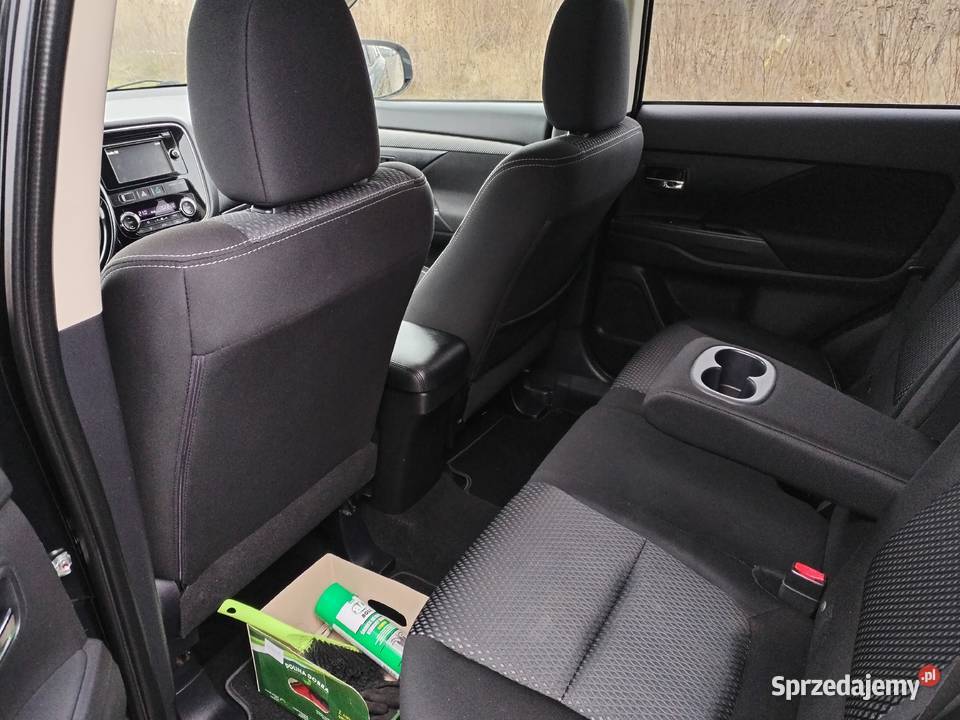 Mitssubishi Outlander 20 B Outlander Ostrowiec Świętokrzyski