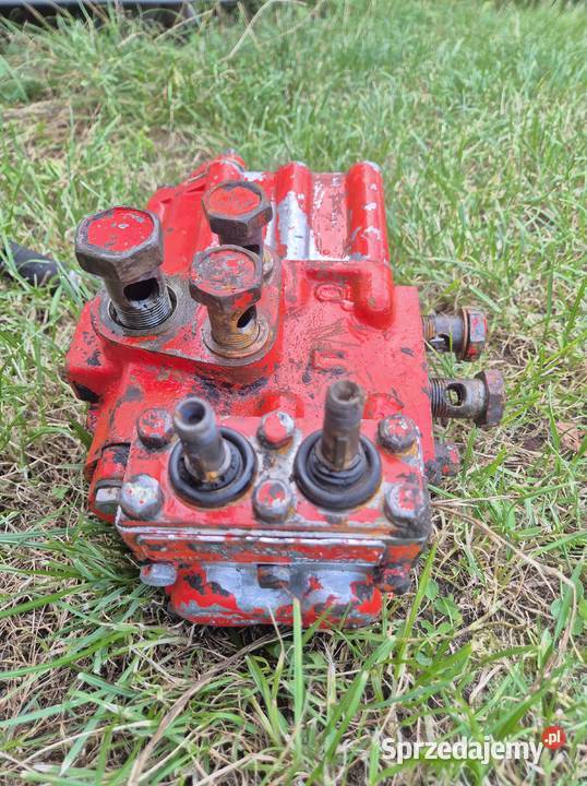 Rozdzielacz hydrauliczny Władimirec T25 rusek Bucze