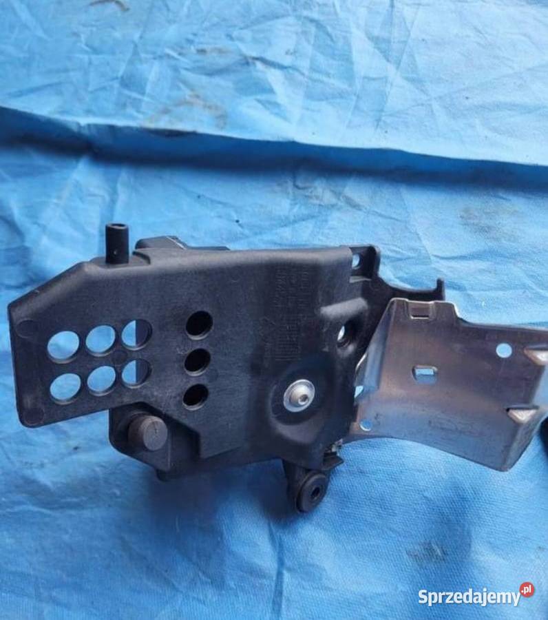 Aprilia TUONO V4 1100 rsv 2016 pompa ABS Nowy Tomyśl