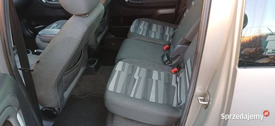 Skoda Roomster 14 16v 2006r 207 ładne auto