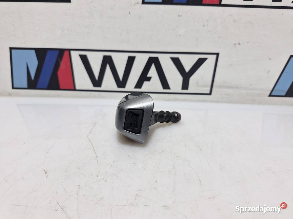 BMW E81 E82 E87 E88 DYSZA SPRYSKIWACZA PRAWA