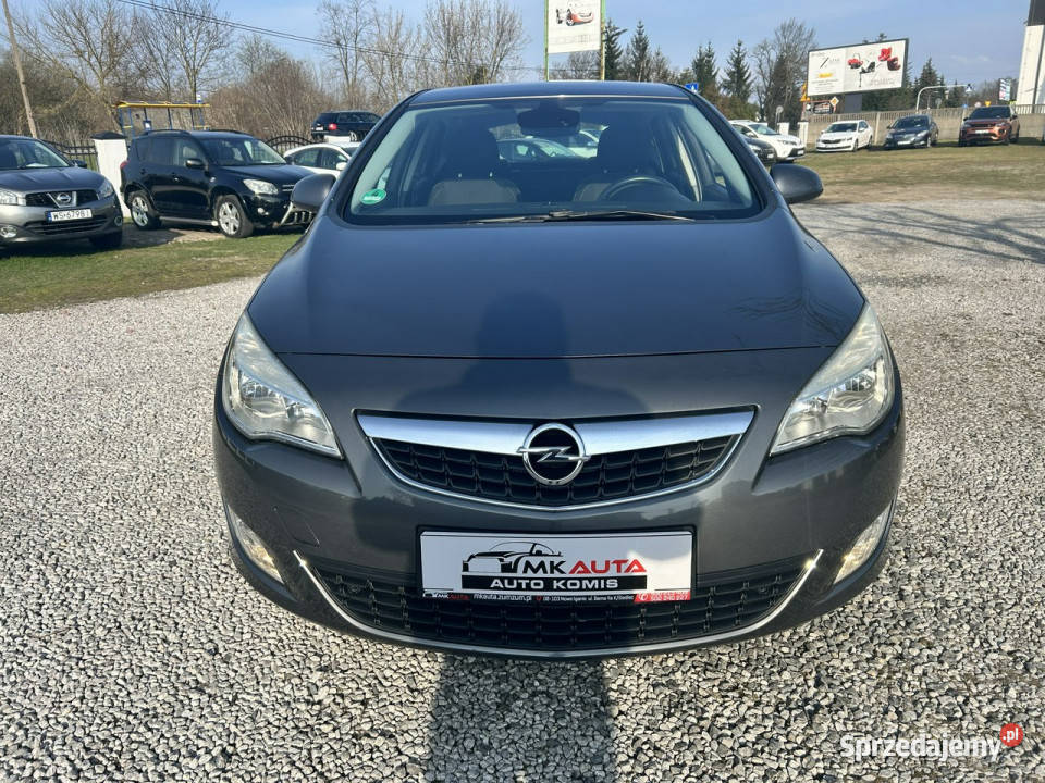 Opel Astra Cosmo J 20092019 140KM Astra Nowe Iganie sprzedam