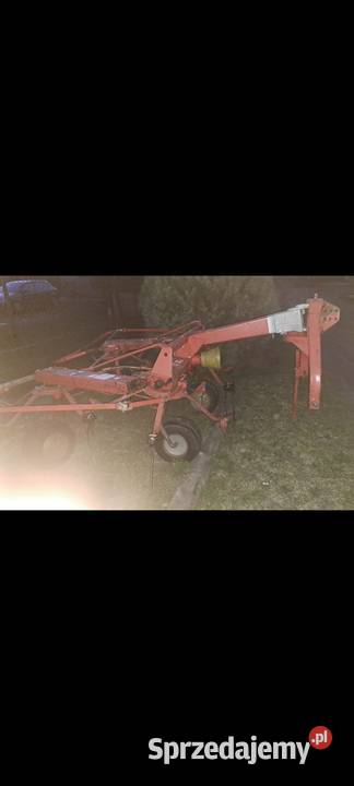 Przetrzasarka Karuzelowa FELLA 410 Zgrabiarki i przetrząsacze Rembów