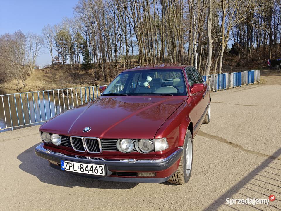 BMW seria 7 E32 Piękny stan Brusy