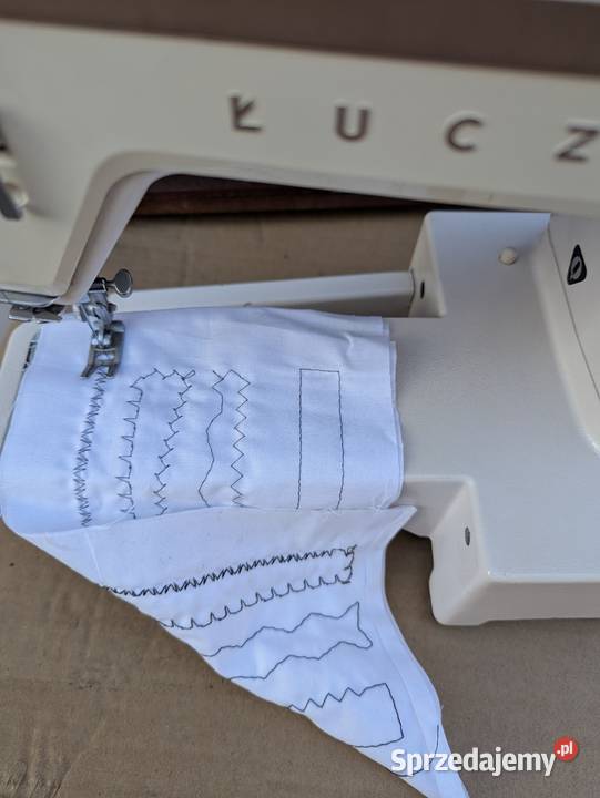 Maszyna do szycia Łucznik sprawna walizka Częstochowa sprzedam