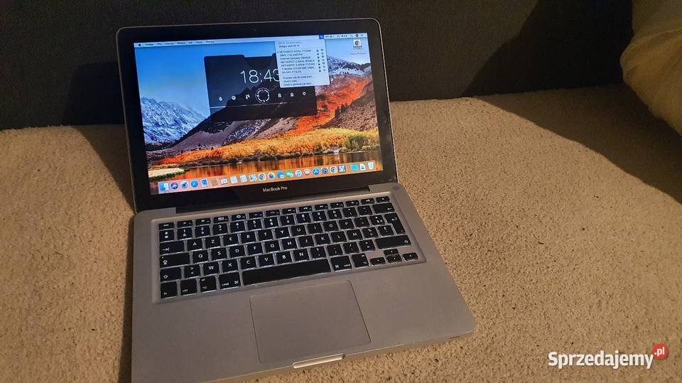 Macbook pro błyszcząca Apple