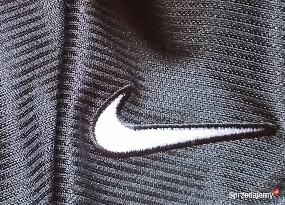 Bluza i spodenki sportowe firmy NIKE Wrocław sprzedam