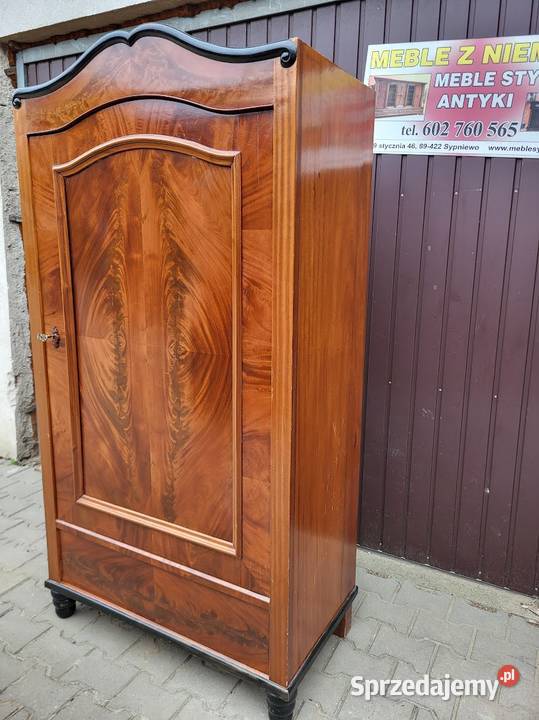 Stara szafa garderobiana w stylu biedermeier Sypniewo