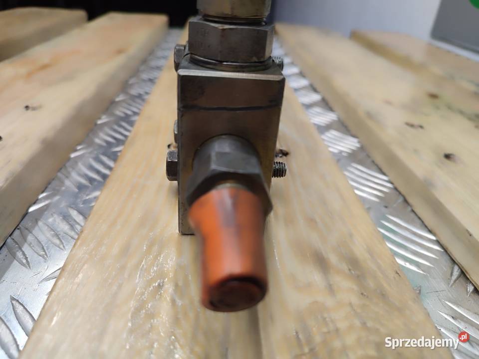 Zamek 08442603323501B siłownika hydraulicznego wielkopolskie