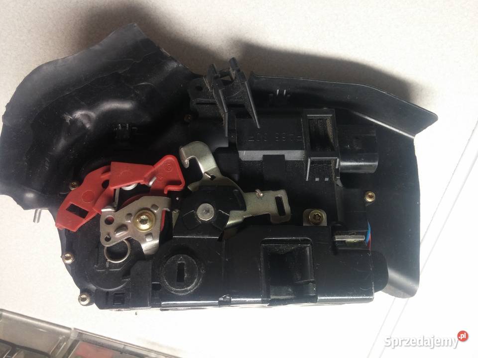 Zamek do drzwi audi a4 b7 tył lewy sprzedam