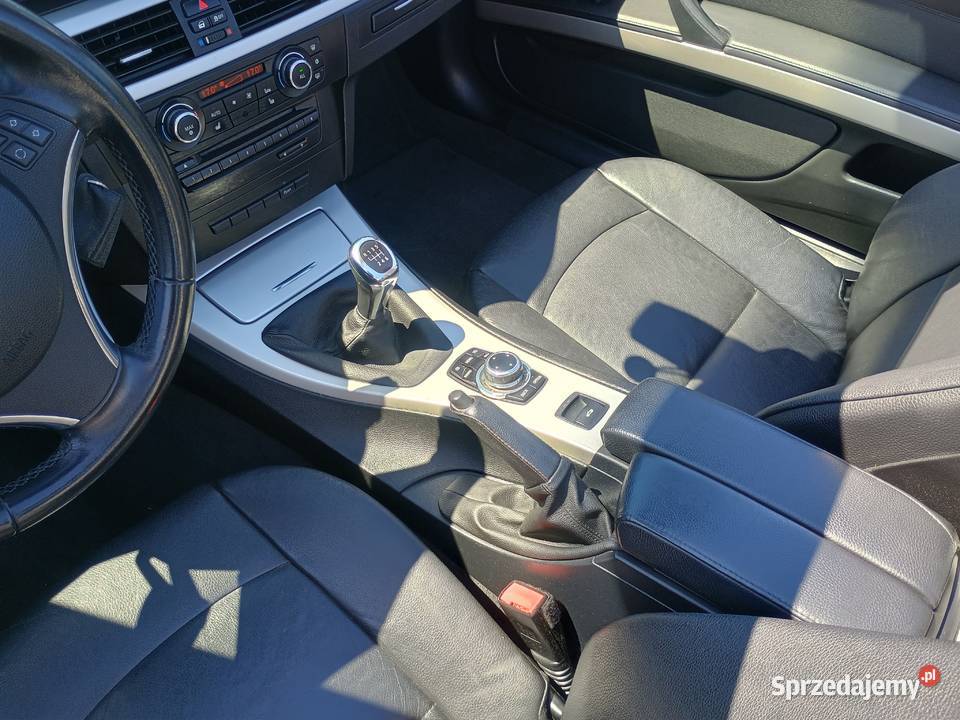 BMW E 93 2011 20 benzyna SUPER STAN