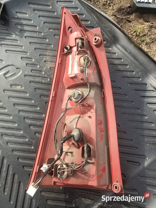 Lampa tył tylna prawa Mazda Premacy lampy tylne Szczecin
