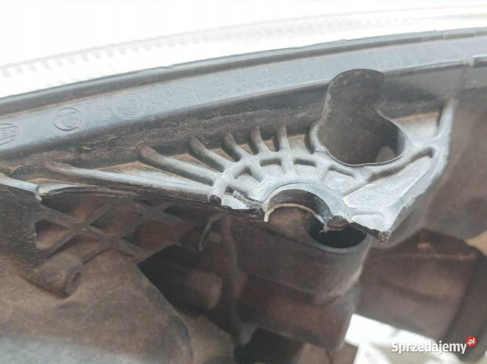 LAMPA PRZÓD PRAWA EU USZK Skoda Roomster I 2006