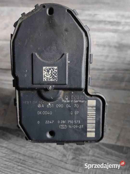 Przepustnica MERCEDES A6510900470 Części samochodowe Choszczno