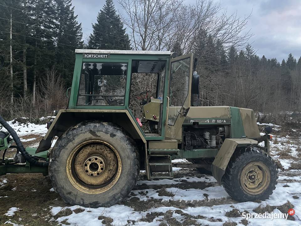 Ciągnik Fortschritt ZT 323 Z przyczepą leśną HDS sprzedam