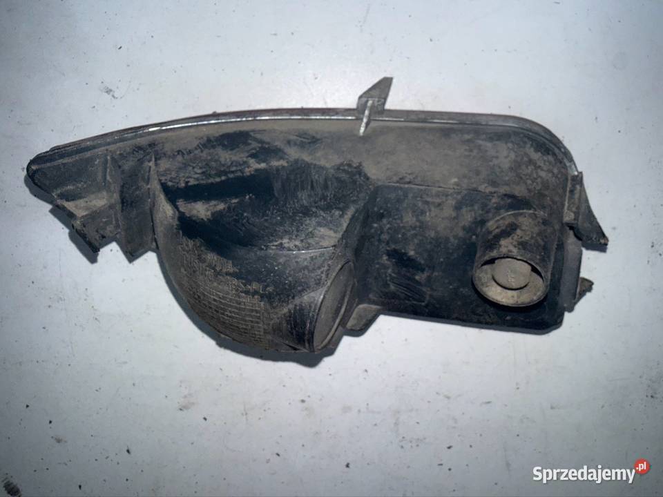 Lampa przeciwmgłowa Opel Corsa C sprzedam