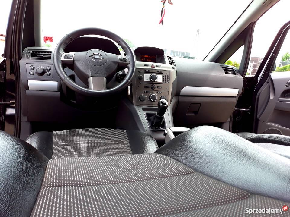 Opel Zafira B 19 Cdti 120 2006 wersja Cosmo tempomat kujawsko-pomorskie Lipno sprzedam