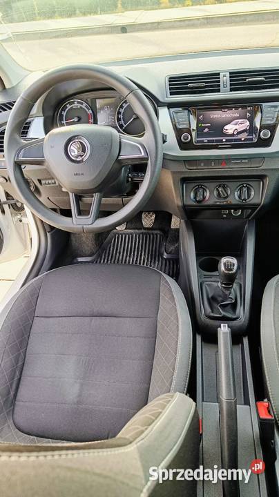 Skoda Fabia 10mpiLpg 1wł salon serwis ASO Rok produkcji 2020 Futory