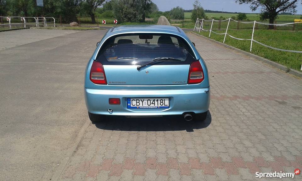Mitsubishi colt v