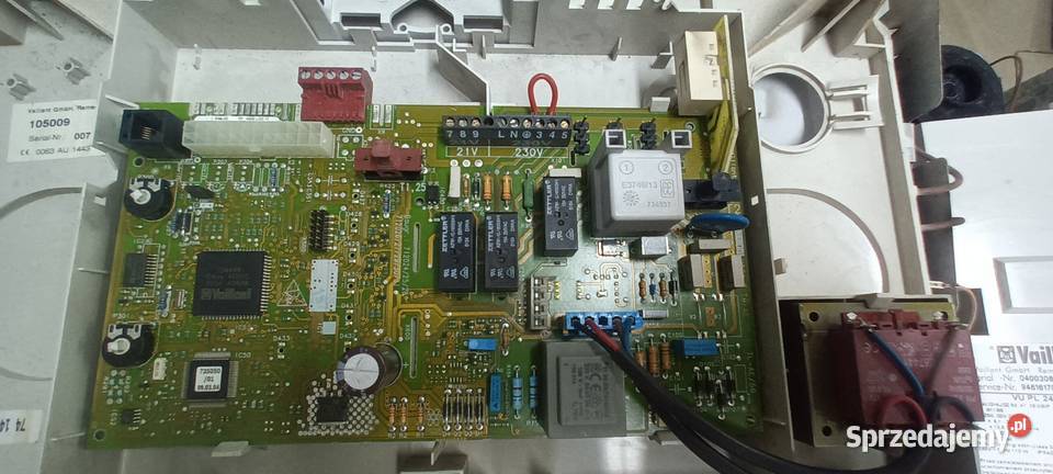 Piec gazowy Vaillant VU 24025 R3 jednof otw kom Kotły i Piece CO mazowieckie Piaseczno