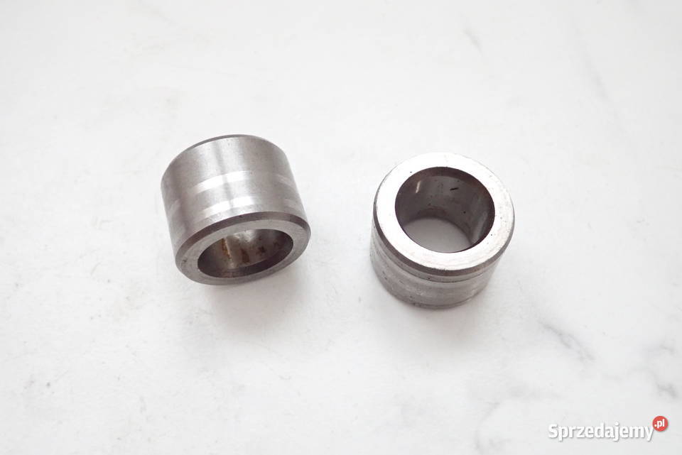 1 Tulejka Uszczelniacza Wału Korbowego Yamaha Yz Silniki i osprzęt Strzelce Krajeńskie sprzedam