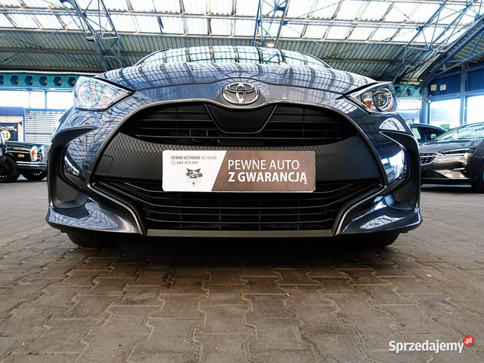 Toyota Yaris NaviTEMPOMAT AKTYWNYParktronic GWAR nieuszkodzony