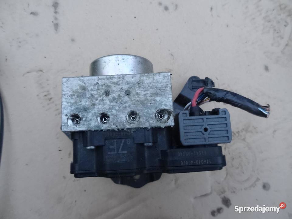 POMPA HAMULCOWA ABS TOYOTA HILUX VIII 445400KA40