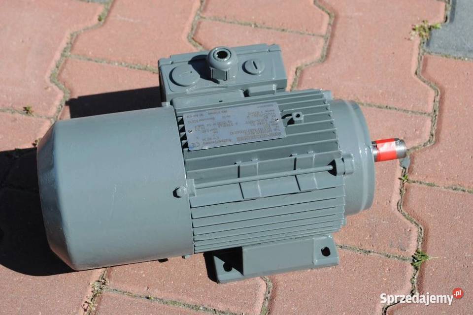 Silnik elektryczny 01kw 500obr z hamulcem SEW