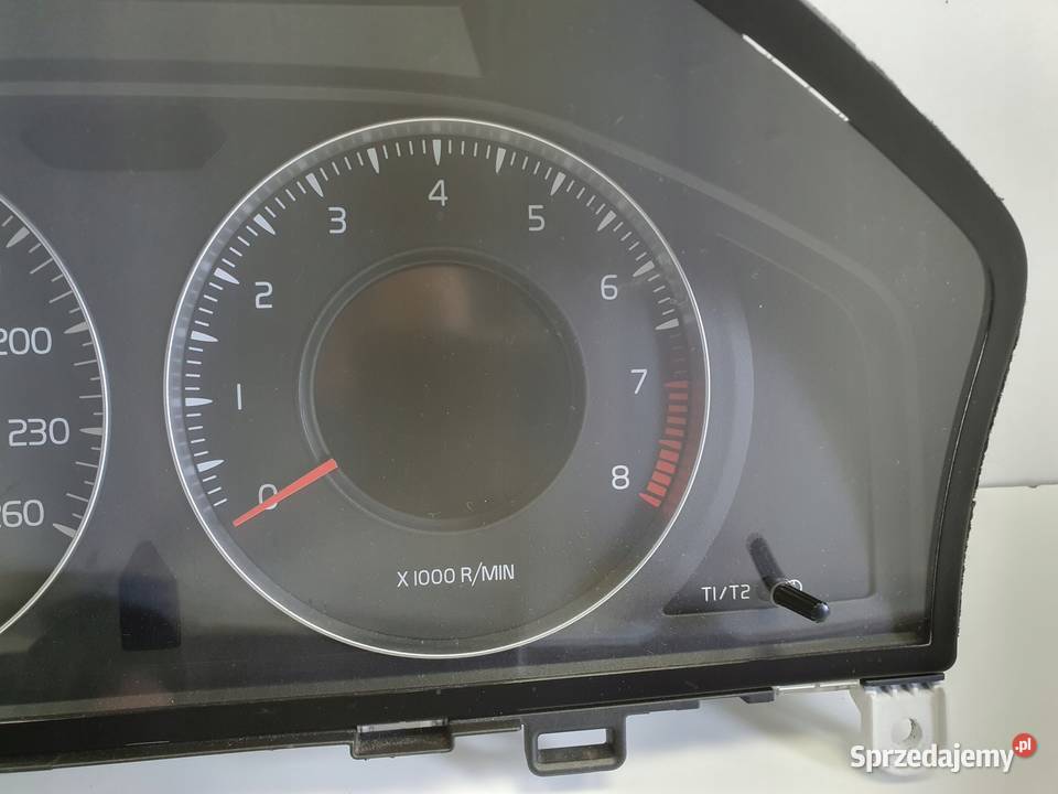 Volvo S80 II V70 III XC70 II 25 T turbo LICZNIK osobowe Części samochodowe Chełm