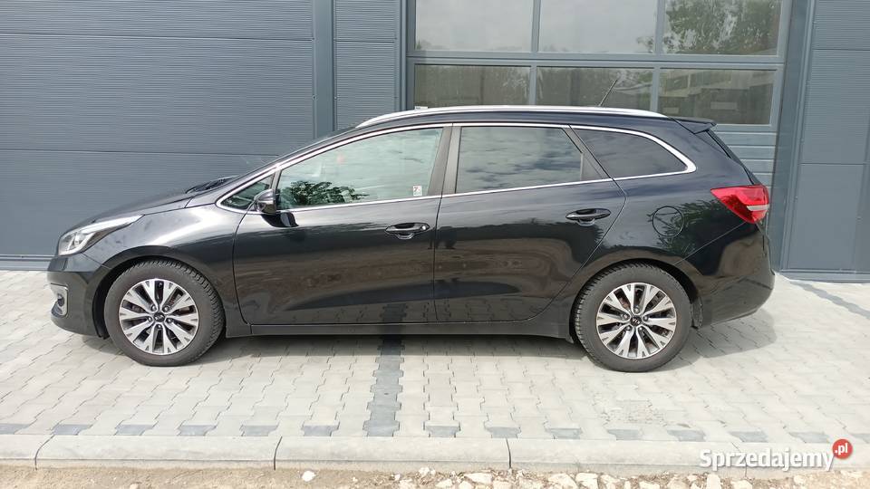 Kia Ceed 16 Crdi Automat Kombi bogate 1600cm3 mazowieckie