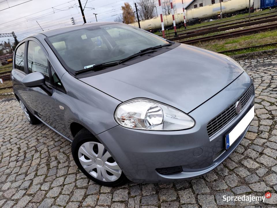 Fiat Grande Punto 14 Benzyna 2009 Klima 149 nieuszkodzony sprzedam