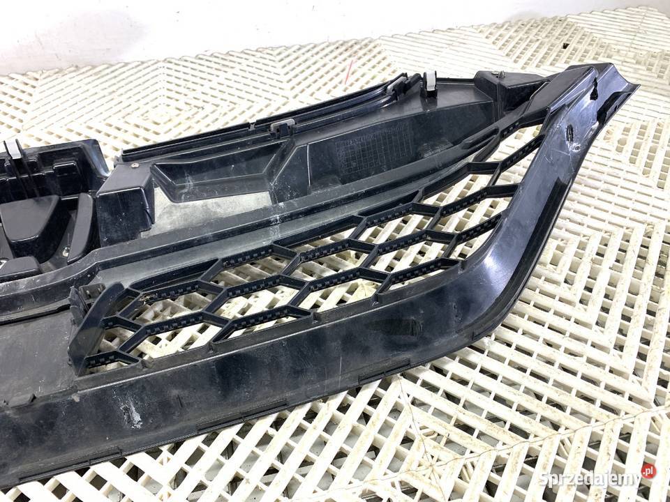 ATRAPA GRILL HONDA CRV V 71121TNYG1 SUV KRATA