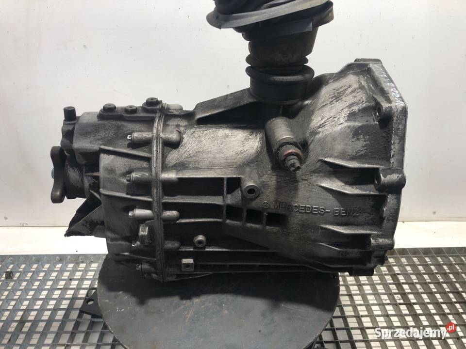SKRZYNIA BIEGÓW VW LT 28 35 G285 28 131 9606 sprzedam